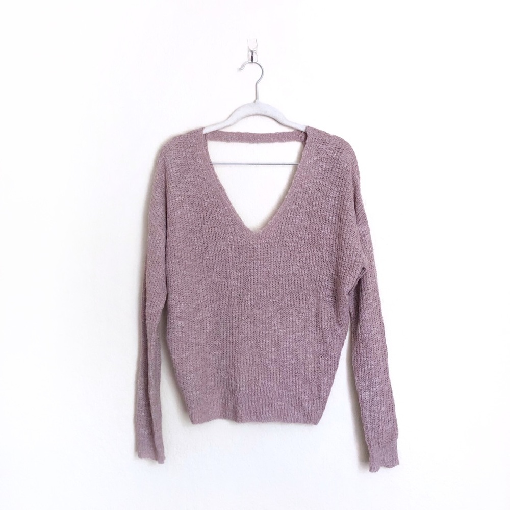 Love Tree Pale Pink Knit Sweater cut out twist back long sleeve vneck